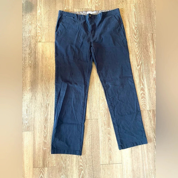 Amazon Essentials blue pants size 42W 34L - Picture 1 of 3